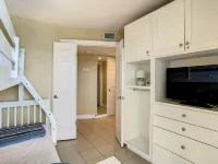 Top  Floor Direct  Gulf Front  5 Star Premium Unit !! Summer Dates Avaliable !