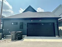 New Modern Construction Home Near Everything!