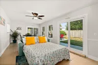 Sunset Bay - 4 Bedroom Pool Home Blocks to the Beach Hotels in Indian Harbour Beach