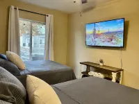 "BEAUTIFUL VIEWS" 5 Bed/3.5 Bath Sparks/Reno Lake Home - sleeps 20 - 2-Star