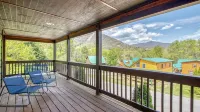 Pet-Friendly/Mountain Views/Roaming Elk/Wrap-Around Porch!