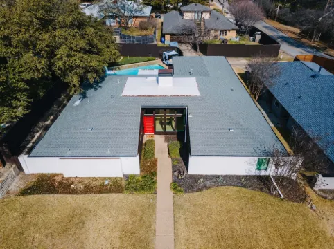 Sleeps 18 & Heated Pool & MiniGolf by Uptown Dallas