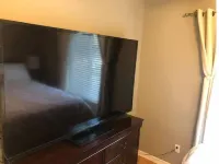 Guest suit near down town-Free Parking