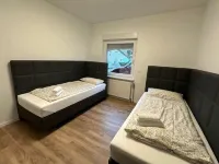 Erdgeschosswohnung mit Garten - Guestrooms24 - Marl Hotel a Marl