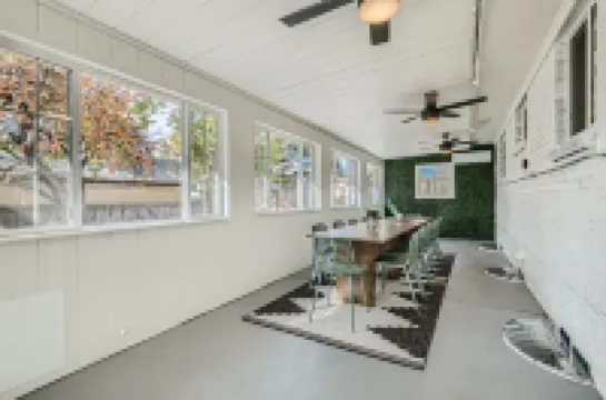 5 Bd & 3 Ba - Hot Tub, Game Room, Fire Pit, Fenced Yard - Denver & Boulder