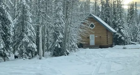 Moose Tracks Cabin in North Pole, Alaska