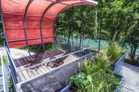 Zugspitz noise 2 | Fantastic living right on the river bank with a view of the Zugspitze