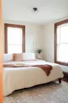 Cozy and Spacious home with indoor HOT TUB - perfect for the whole family!