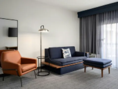 Courtyard Birmingham Hoover Hotels in Hoover