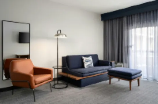 คอร์ทยาร์ดบายแมริออท เบอร์มิงแฮม ฮูเวอร์ โรงแรมในฮูเวอร์