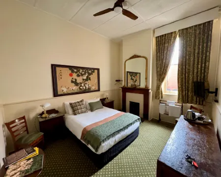 American Hotel Creswick Hotels in Creswick