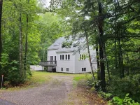 Spacious Home in Waterville Estates close to the community center Hotels in Campton