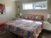 OCEANFRONT@The Lucky Duck- 100% renovated, clean, cozy & well-appointed. 杜克酒店