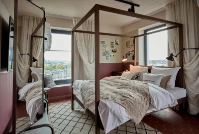 25Hours Hotel Duesseldorf Das Tour