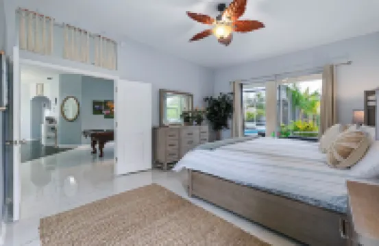 Palm Coast Oasis Retreat- 15 Min to Beach