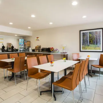 Super 8 by Wyndham Flagstaff