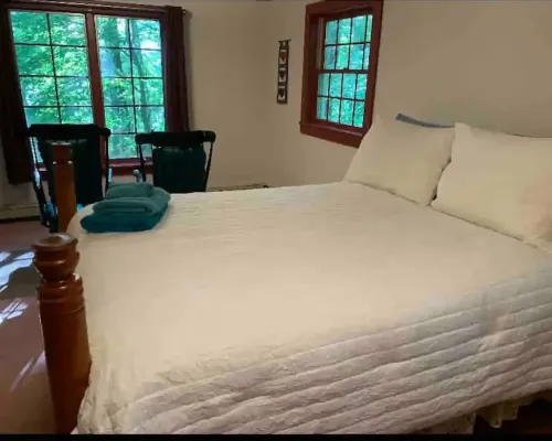 Edgewater Retreat on Little Sebago Lake - Lakefront w/Sauna & EV Charger 格里住宿飯店