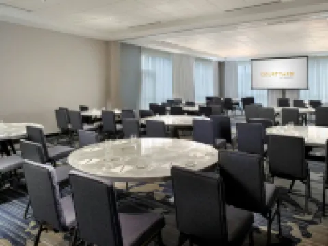 Courtyard Atlanta Covington Hotels in Covington