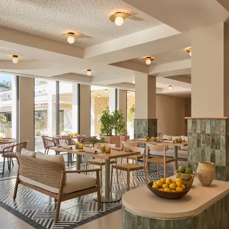 Kimpton LOS MONTEROS MARBELLA by IHG