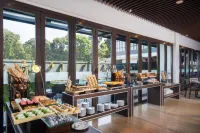 Laska Hotel Sukabumi Hotels in Gunung Puyuh