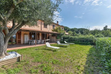 Sole d'Oro House with Panoramic Sea + Parking