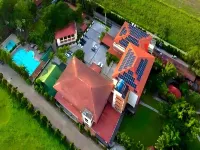 Nature's Village Resort