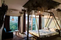 Arbor's House