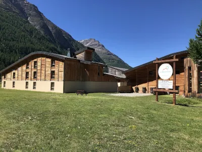 La Bessannaise Hotels in Bessans