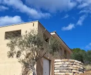 Superbe Villa Neuve et Belle Piscine au Pied des Cévennes ! Hotels in 