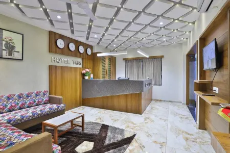 Hotel TGS Отели в г. Ананд