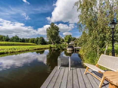 6 pers. Veenhuis Comfort Plus Hotels in 