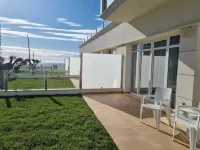 Ocean View Apartments - Ocean View Hotels in Reguengo Grande
