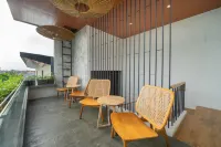 Keenan Living Luxe Seturan