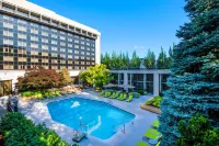 DoubleTree by Hilton Portland, OR