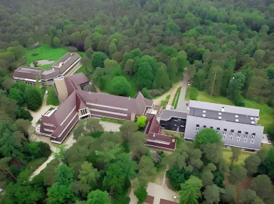 Hotel Woudschoten Hotels near Abbing Tuincentrum