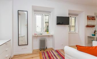 WHome Hidden Gem in Alfama Perfect to Explore Lisbon