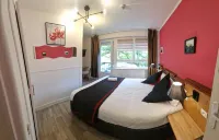 Hôtel Opal'Oriental Các khách sạn ở Saint-Léonard
