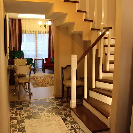 Rolex Hotel