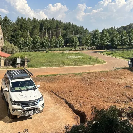 2-bed House in Dullstroom , Blue Crane Estate 66 Отели в г. Белфаст