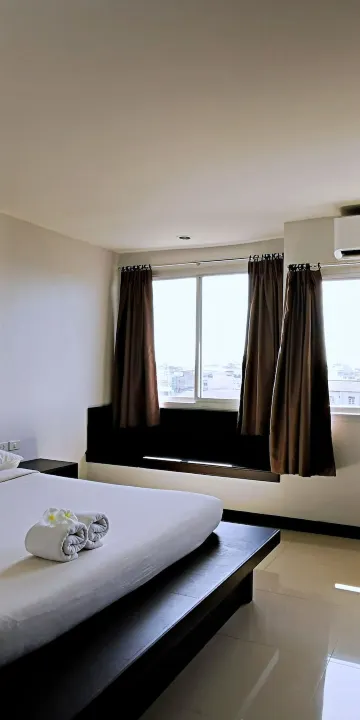 ห้องสแตนดาร์ด เตียงใหญ่ 1 เตียง