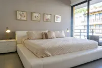 Lunada Condo by Bvr