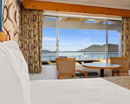 雲雀海岸度假村 萊克縣酒店