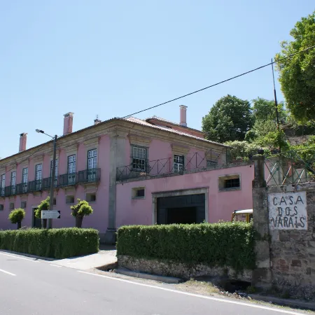 Casa Dos Varais, Manor House