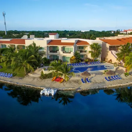 Aventuras Club Lagoon