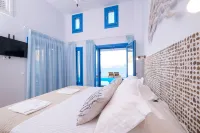 Aelia Collection Suites - Adults Friendly