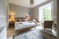 Kilmaronock Manse B&B Hotels in Drymen