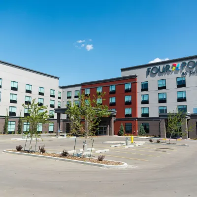 Four Points by Sheraton Sherwood Park Hotels near Alberta Hospital Edmonton