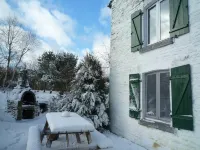 Beautiful and Authentic Cottage - Pet friendly