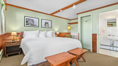 Mid-Town Motel Hotels in Southport