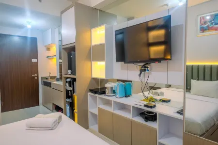 Nice and Comfy Studio Apartment at Transpark Cibubur